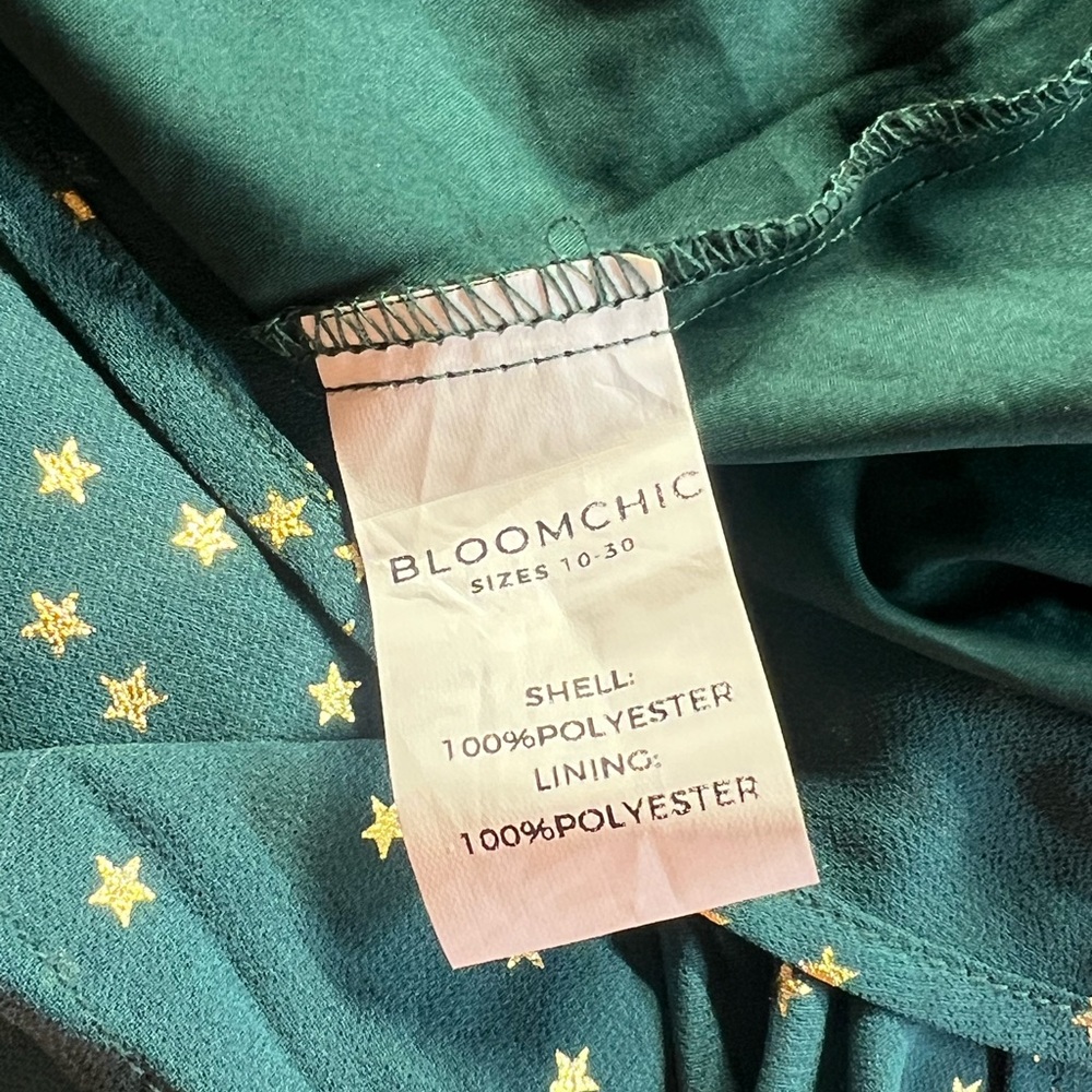 BloomChic Emerald and Gold Stars Midi Dress - Picture 4 of 6